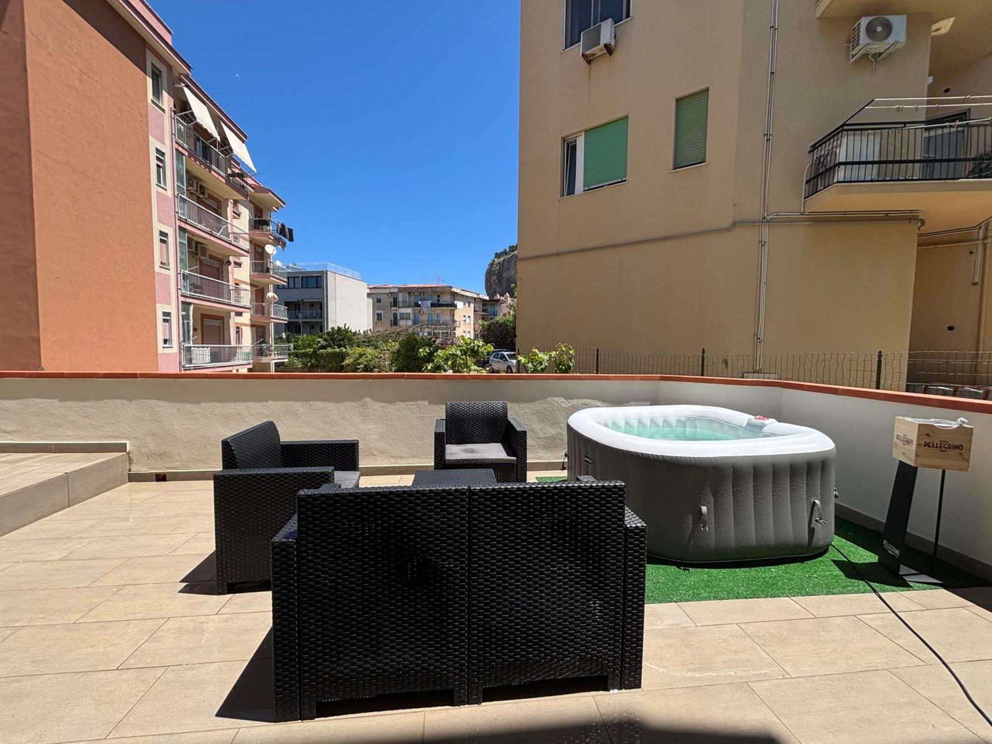 Rael Apartment Cefalu Exterior photo
